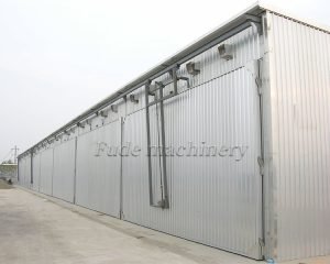 What are the advantages of a box type wood dryer