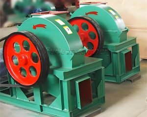 What machine is used for slicing tree branches