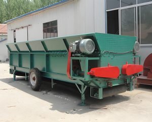 What kind of machine is used to peel wood