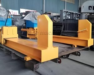 How to use a wood splitting machine to split wood